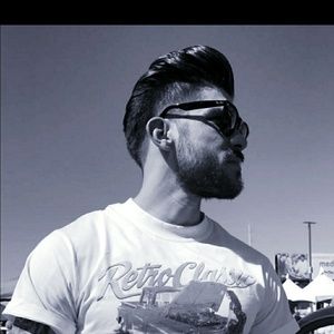 Meet your Posher, Aaron